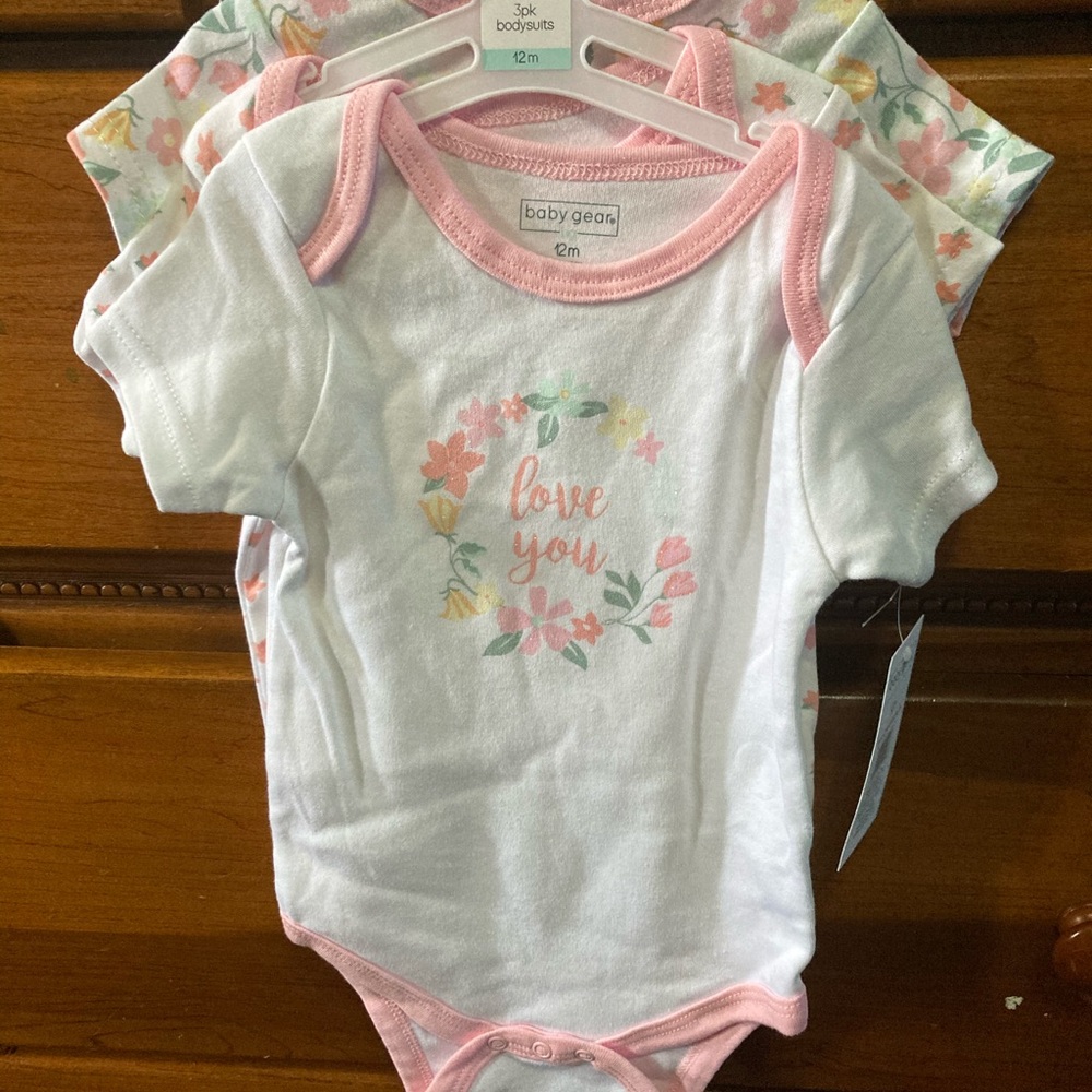 3 pack baby bodysuits